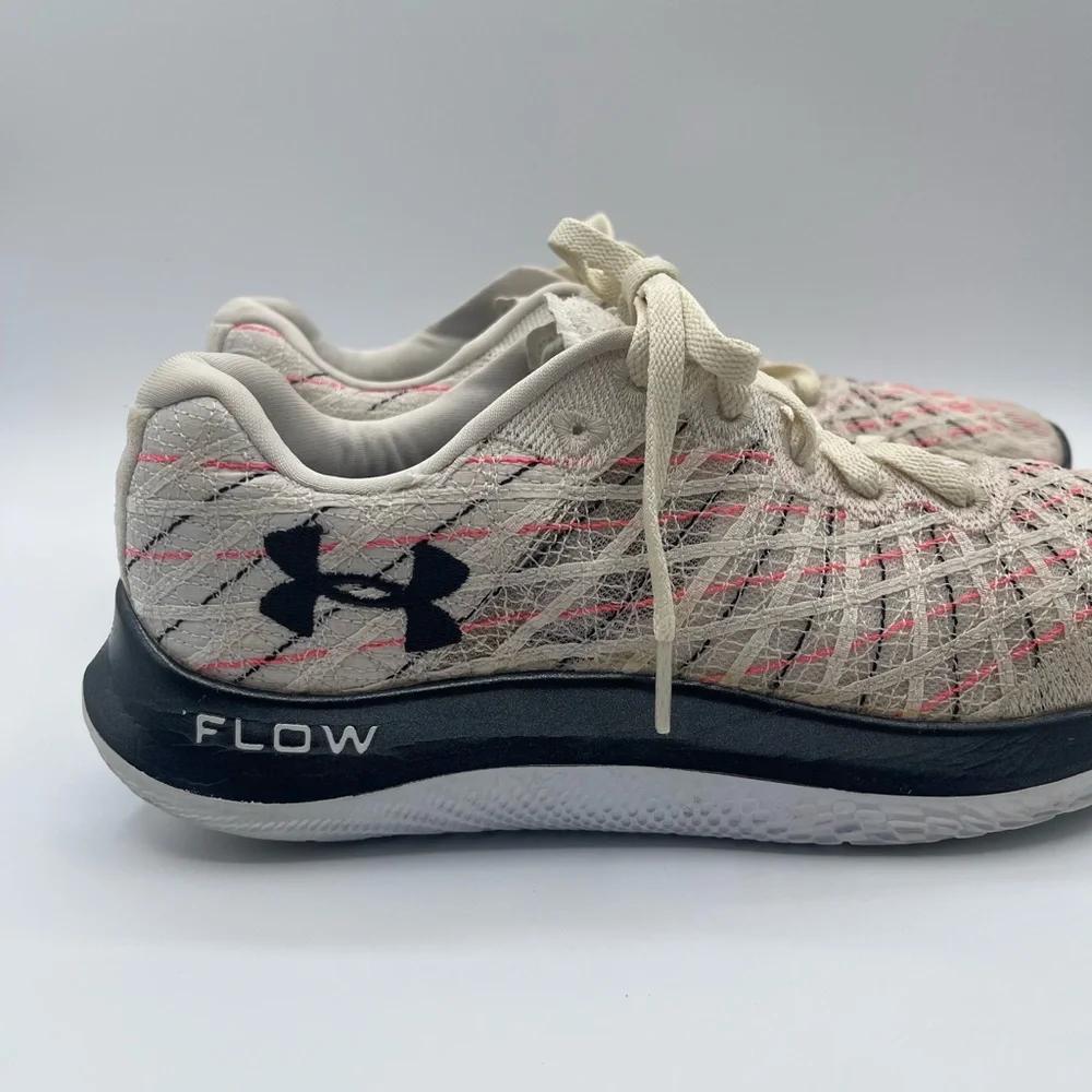 Under Armour Men's Flow Velociti Wind Running Shoes, White, Size 10.5